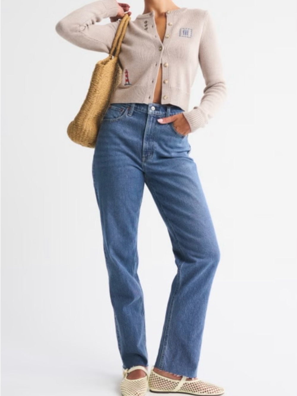 Abercrombie & Fitch Curve Love ’90s Straight Jeans Ultra High Rise Med Wash, 28S